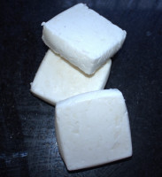 Shampoo Bar-With Avocado, Banana & Coconut Milk -love is in the hair.70gms